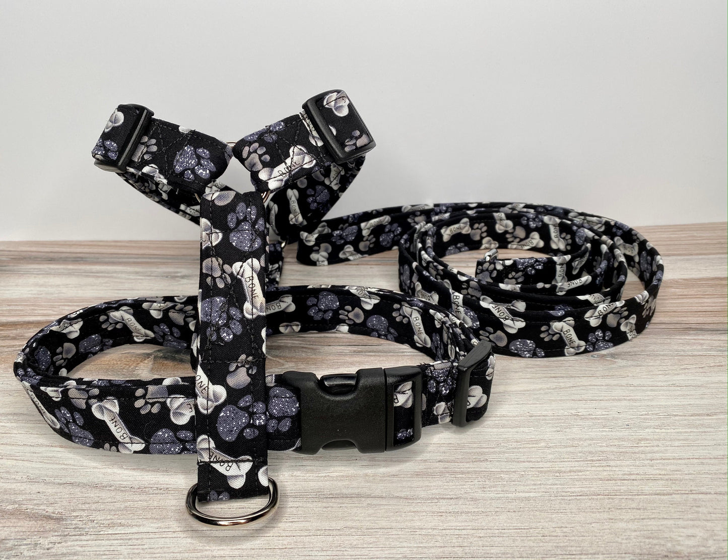 Chrome bone dog harness and leash set, standard roman dog harness, step in dog harness, handmade dog harness, matching leash, black bone print