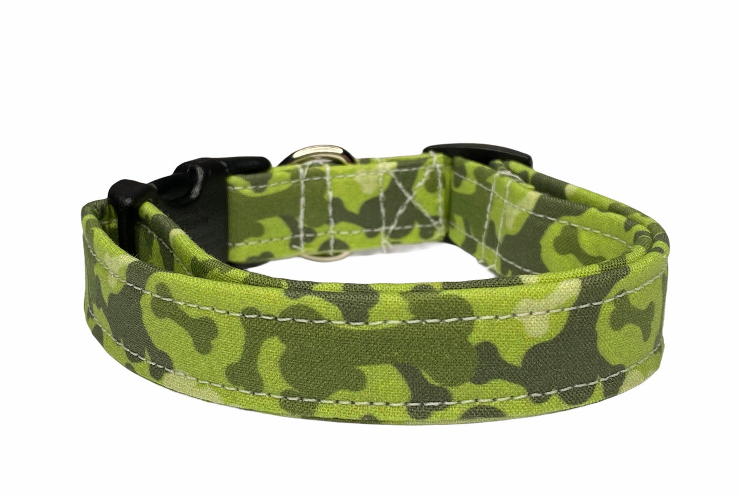 Camouflage dog collar, dog collar, green dog collar, bone dog collar, camo dog collar, camouflage, eco friendly, adjustable, green, bones