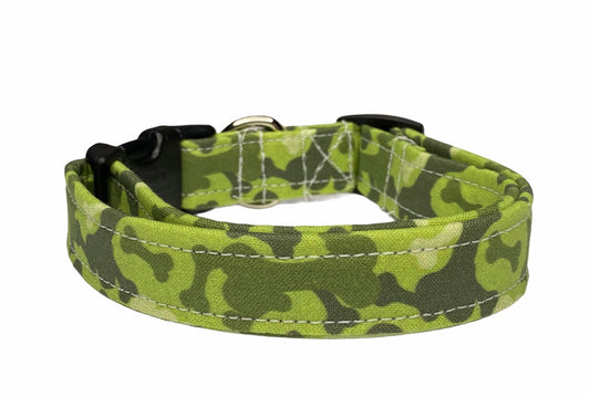 Camouflage dog collar, dog collar, green dog collar, bone dog collar, camo dog collar, camouflage, eco friendly, adjustable, green, bones
