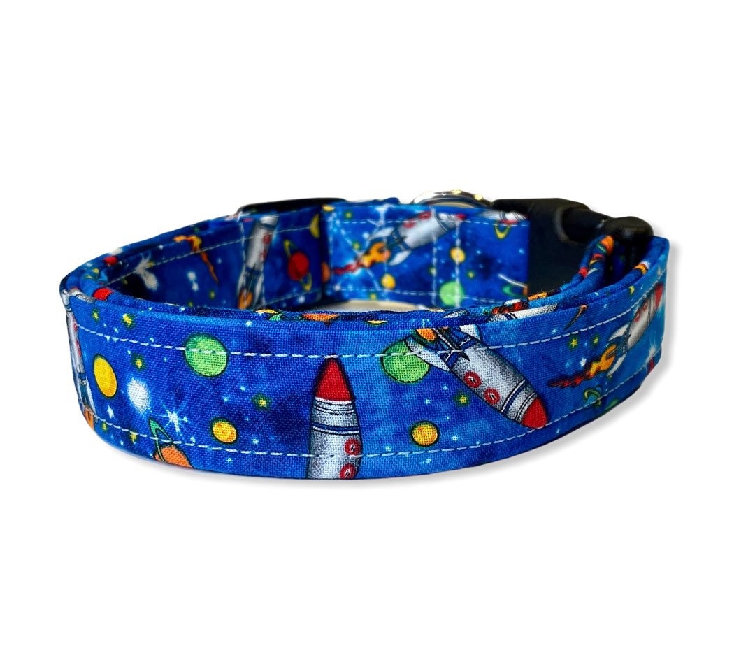Dog Collar, boy dog collar, spaceship collar, adjustable collar, washable collar, sci fi dog collar, blue, spaceships, galaxy, space, aliens