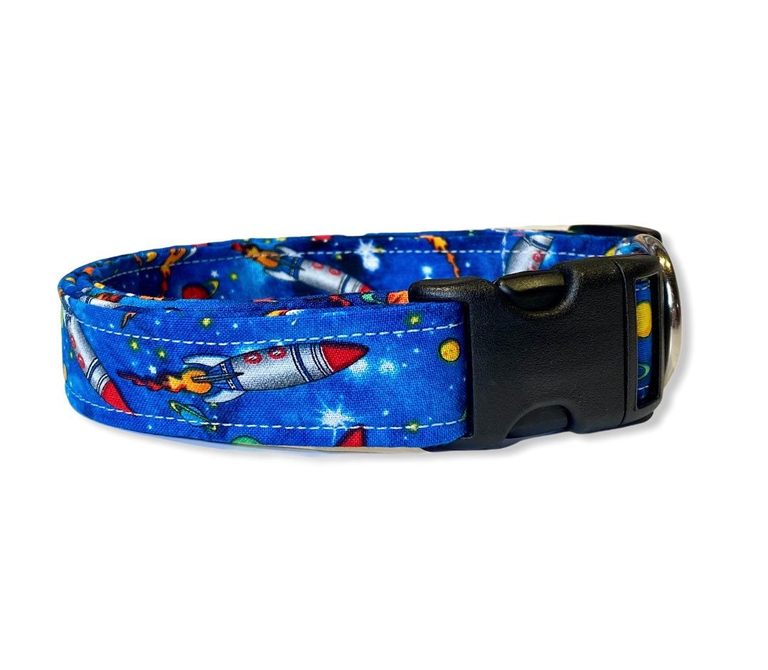 Dog Collar, boy dog collar, spaceship collar, adjustable collar, washable collar, sci fi dog collar, blue, spaceships, galaxy, space, aliens