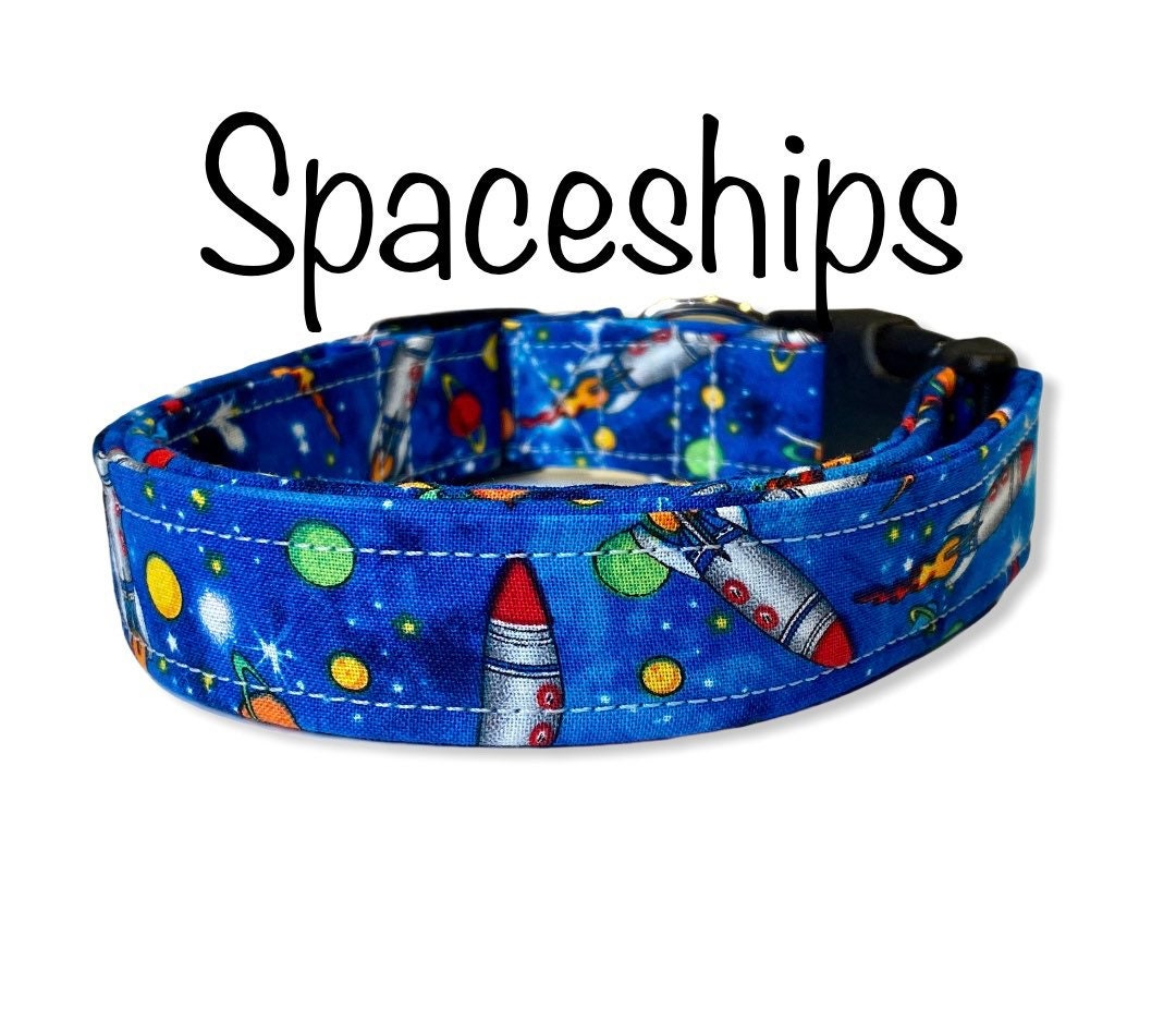 Dog Collar, boy dog collar, spaceship collar, adjustable collar, washable collar, sci fi dog collar, blue, spaceships, galaxy, space, aliens