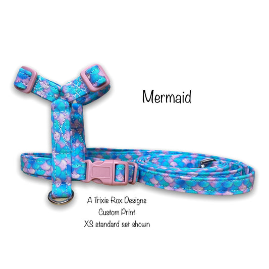 Mermaid dog harness and leash set, step in harness, standard Roman harness, adjustable, washable, eco friendly, mermaid scales, pink, purple