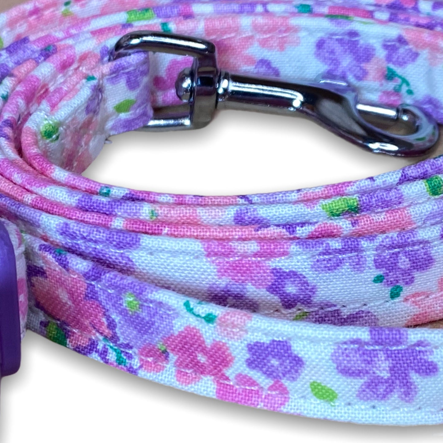 Floral dog harness and leash set, standard Roman harness, step in harness, pink, purple, adjustable dog harness, washable, girl, female