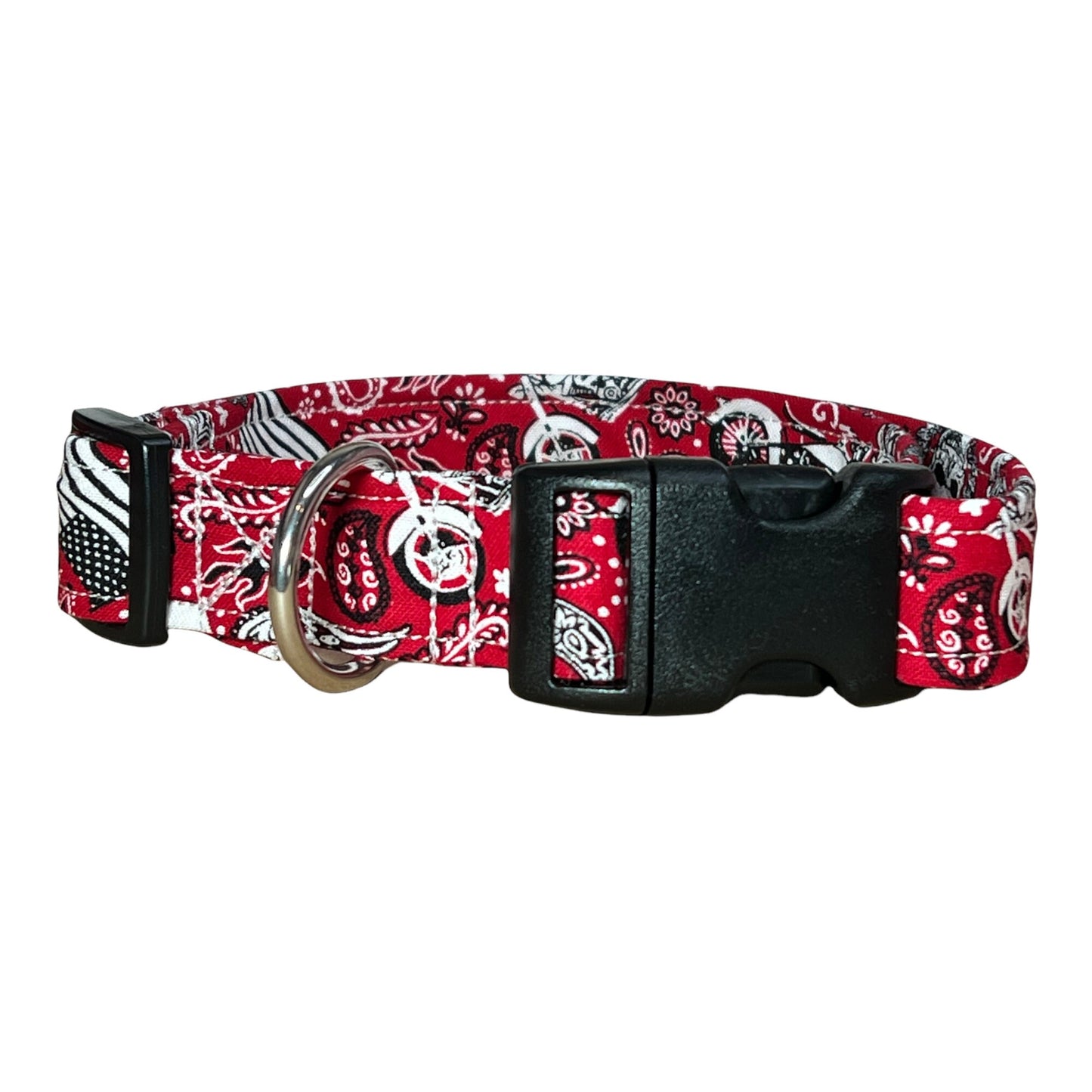 Motorcycle dog collar, bandana print, skull dog collar, adjustable collar, washable, side release collar, fabric dog collar, red, skulls
